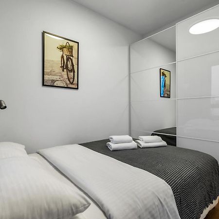 Metro Wierzbno Cosy Apartment Varsóvia Exterior foto